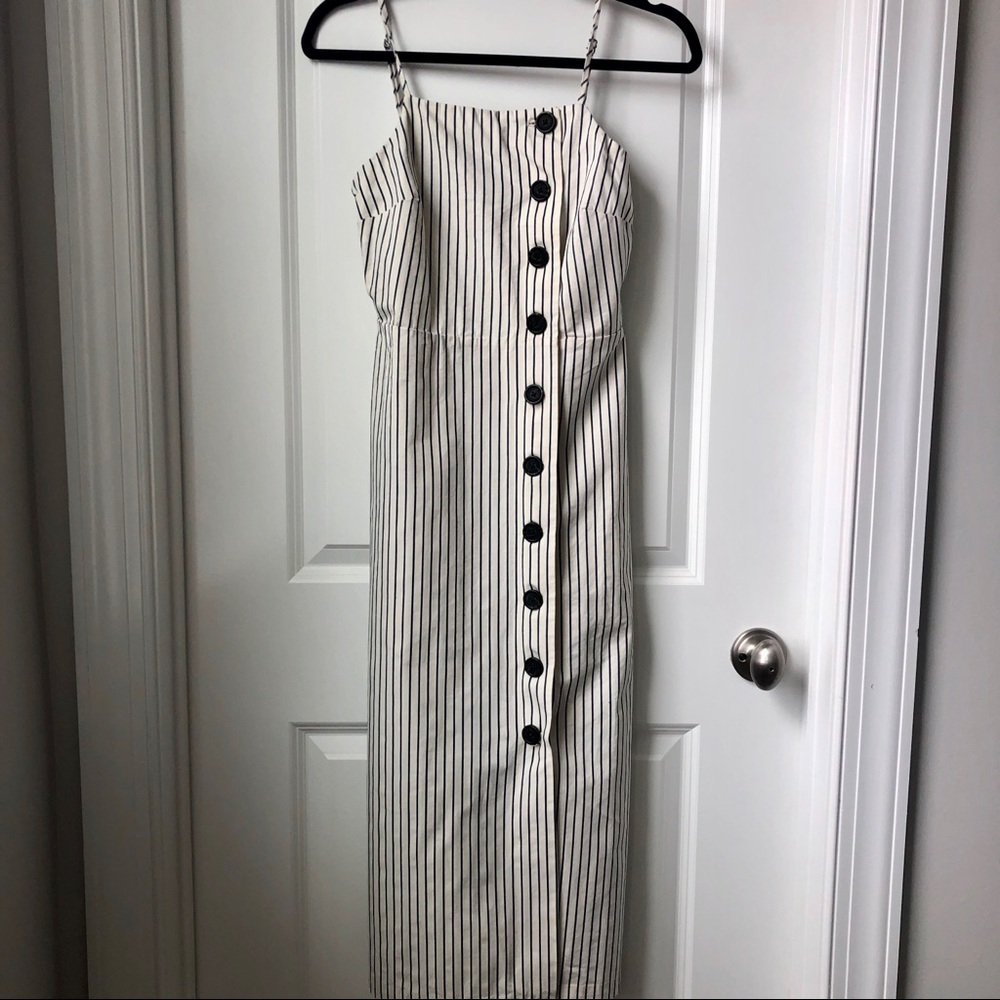 WHO WHAT WEAR Midi Dress